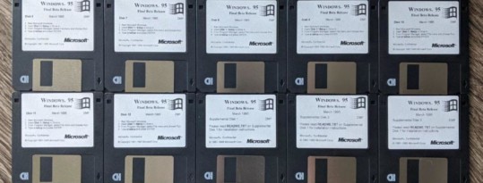 Il y a 25 ans, 17 disquettes pour installer Windows 95